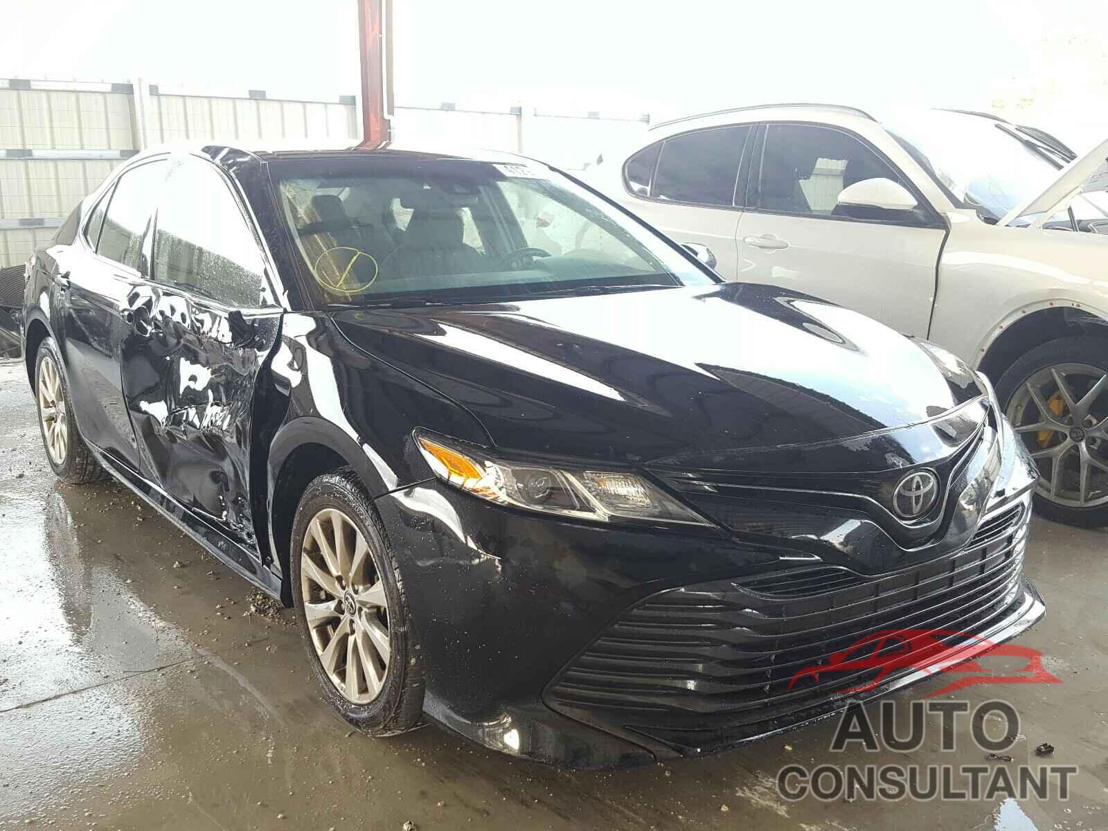 TOYOTA CAMRY 2018 - JTNB11HK3J3045933