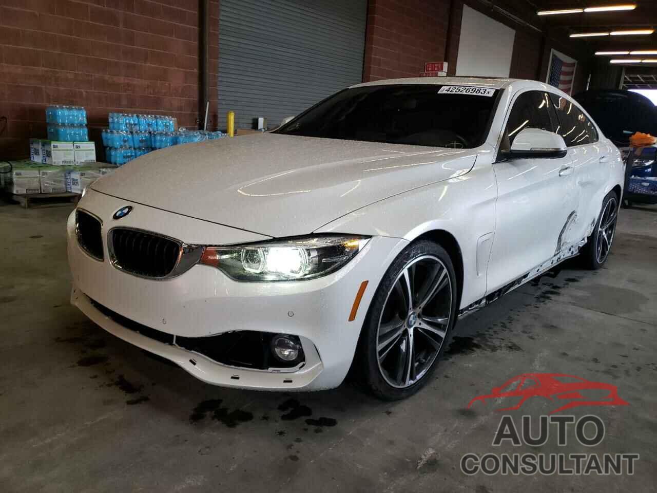 BMW 4 SERIES 2019 - WBA4J1C54KBM12471