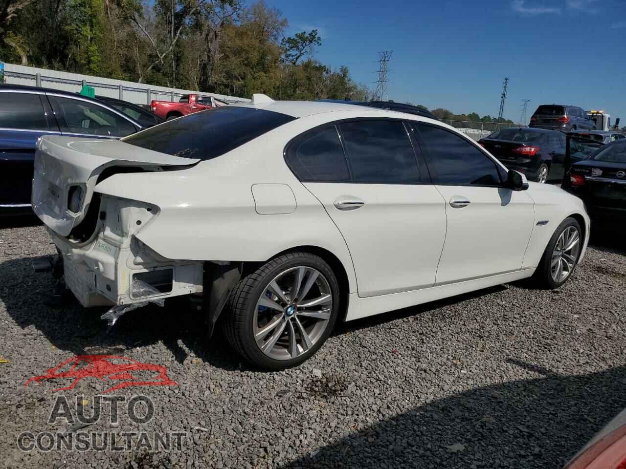 BMW 5 SERIES 2016 - WBA5A5C58GG347324