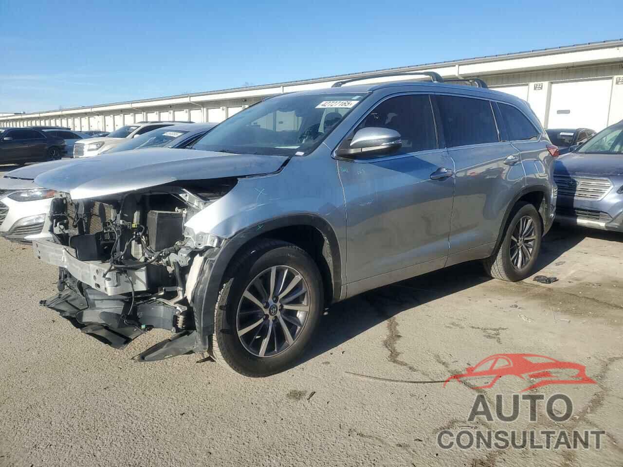TOYOTA HIGHLANDER 2018 - 5TDKZRFH1JS544392