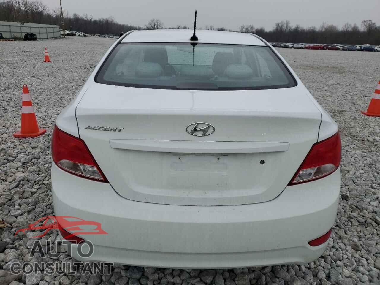 HYUNDAI ACCENT 2017 - KMHCT4AE5HU306018