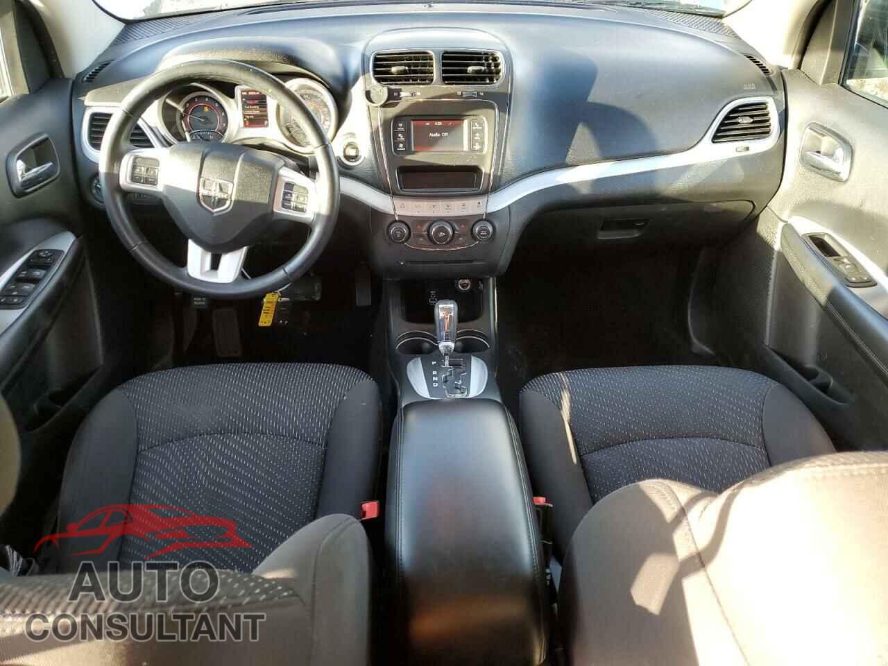 DODGE JOURNEY 2017 - 3C4PDCAB4HT528286