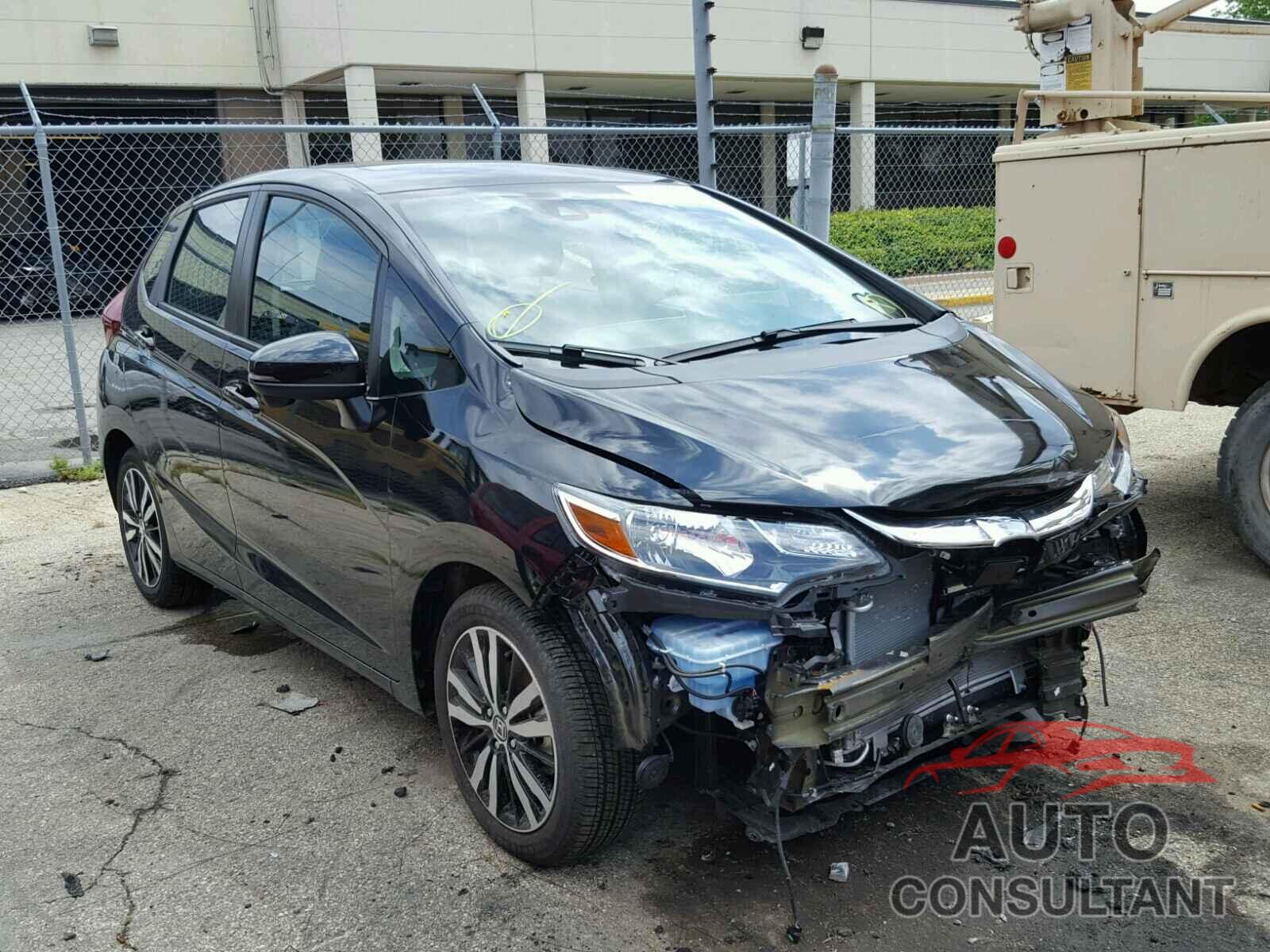 HONDA FIT 2018 - 3HGGK5H07JM700771