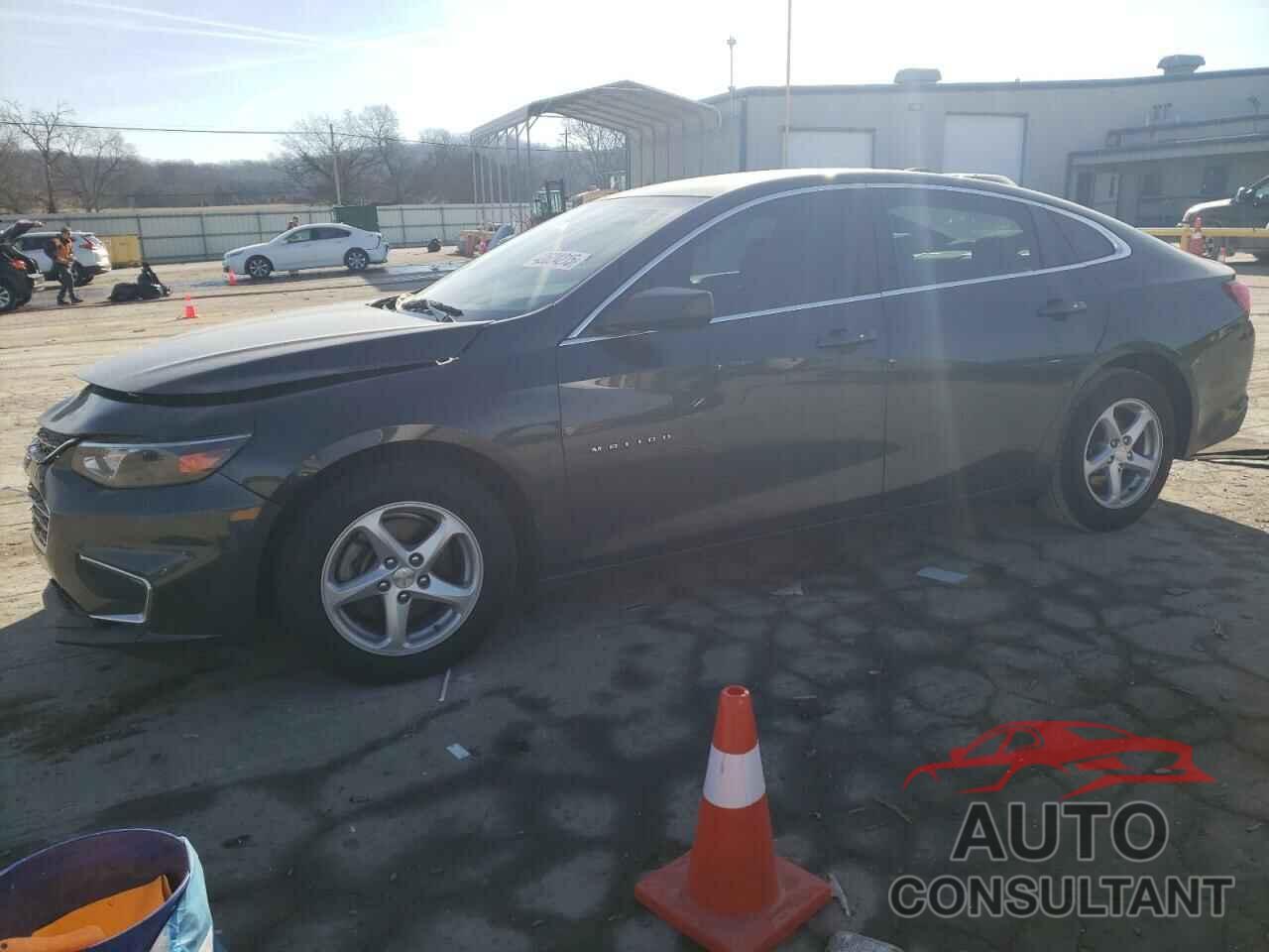 CHEVROLET MALIBU 2017 - 1G1ZB5ST4HF136185