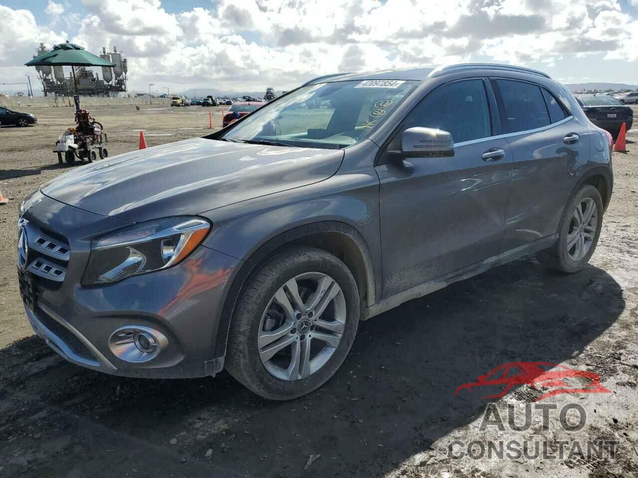 MERCEDES-BENZ GLA-CLASS 2019 - WDCTG4GB4KJ543284