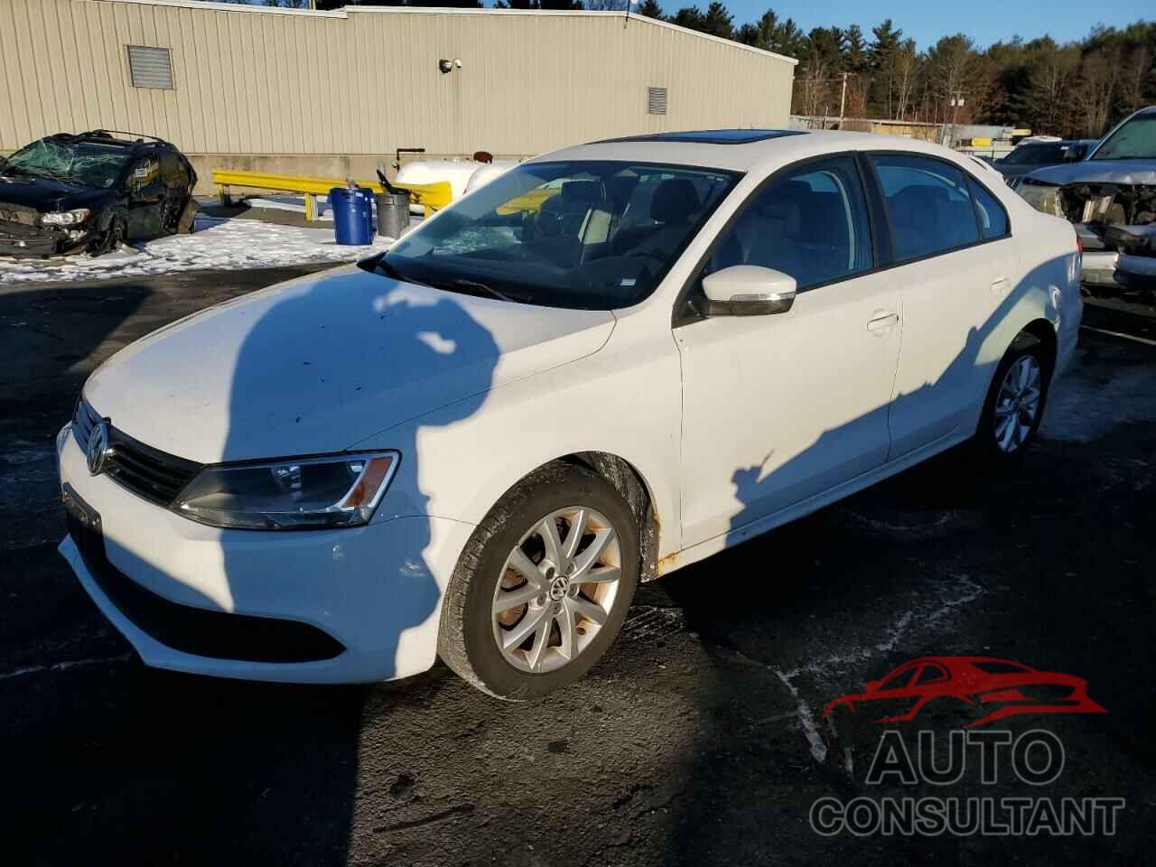 VOLKSWAGEN JETTA 2011 - 3VWDZ7AJ2BM322515