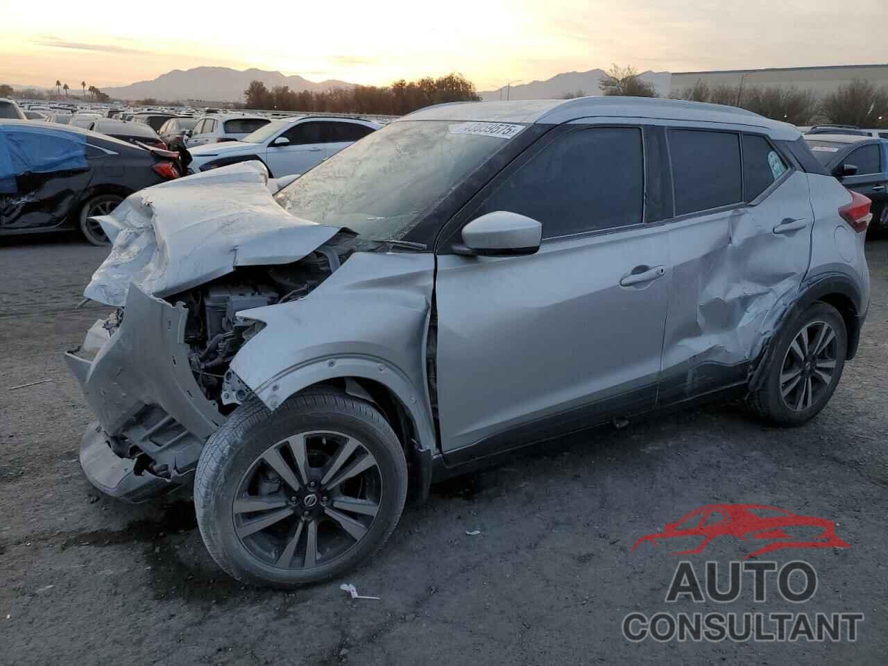 NISSAN KICKS 2018 - 3N1CP5CU9JL506289