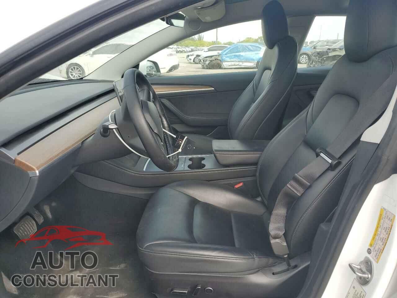 TESLA MODEL 3 2023 - 5YJ3E1EA3PF447858