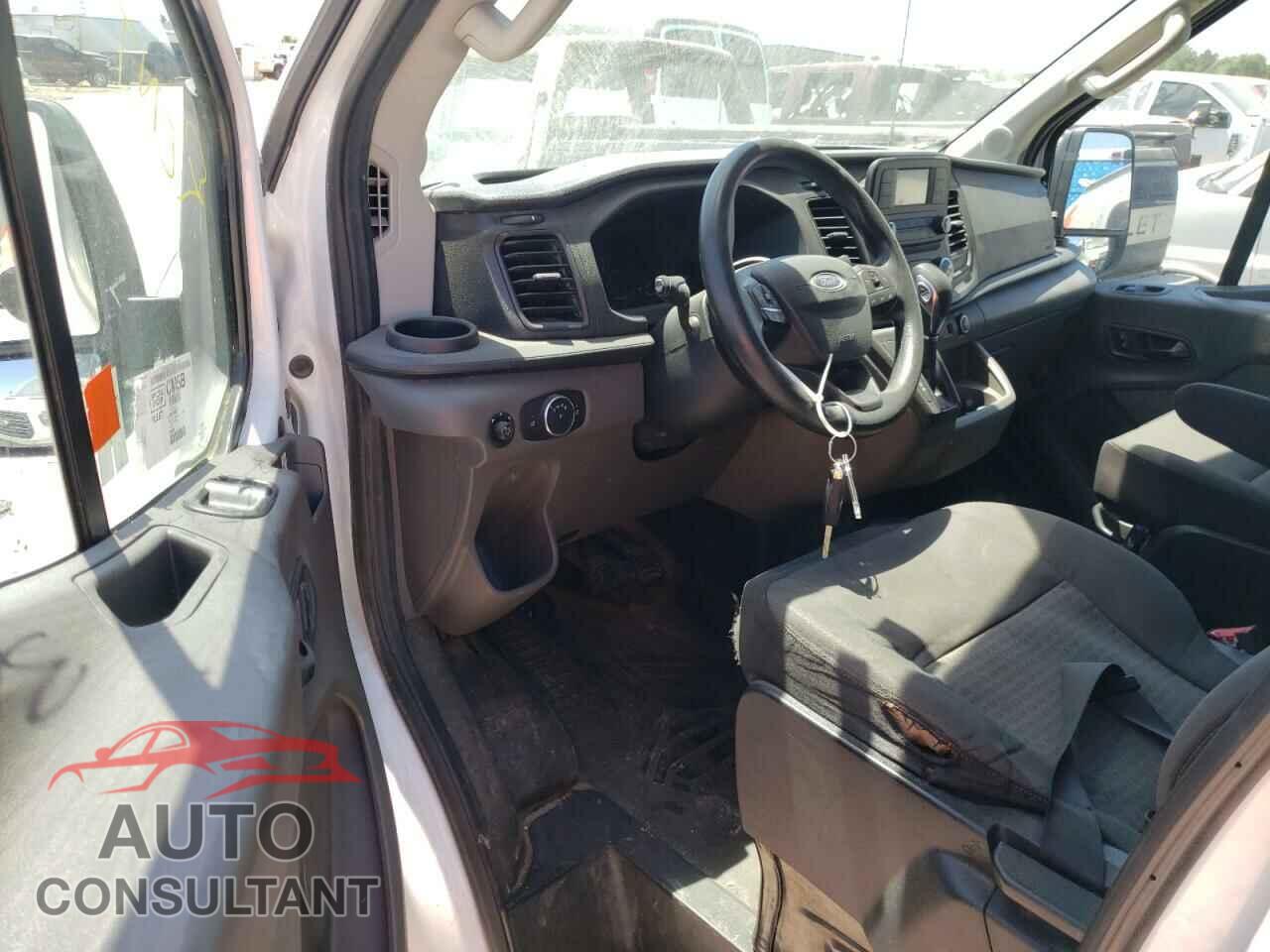 FORD TRANSIT CO 2020 - 1FTBR1C87LKA07087