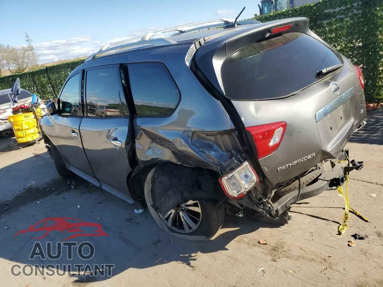 NISSAN PATHFINDER 2017 - 5N1DR2MN2HC643500