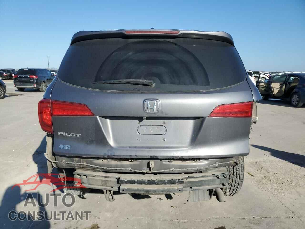 HONDA PILOT 2016 - 5FNYF6H82GB016338