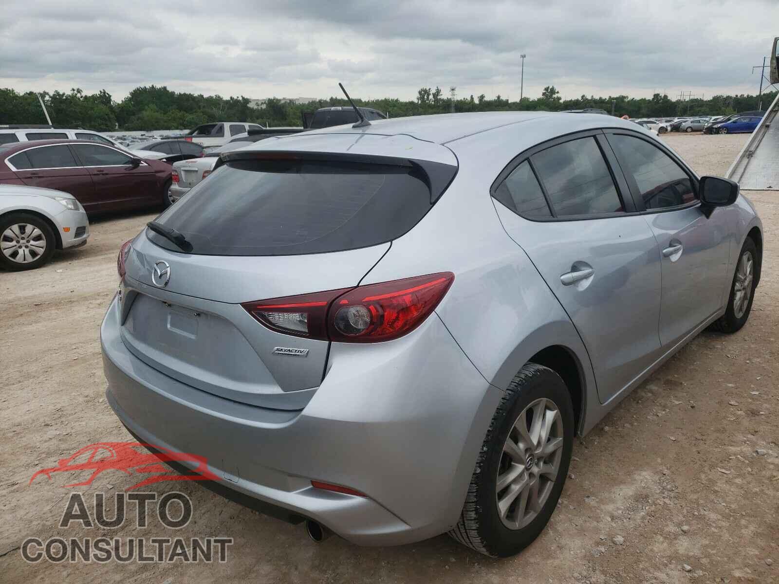 MAZDA 3 2017 - 3MZBN1K74HM105642