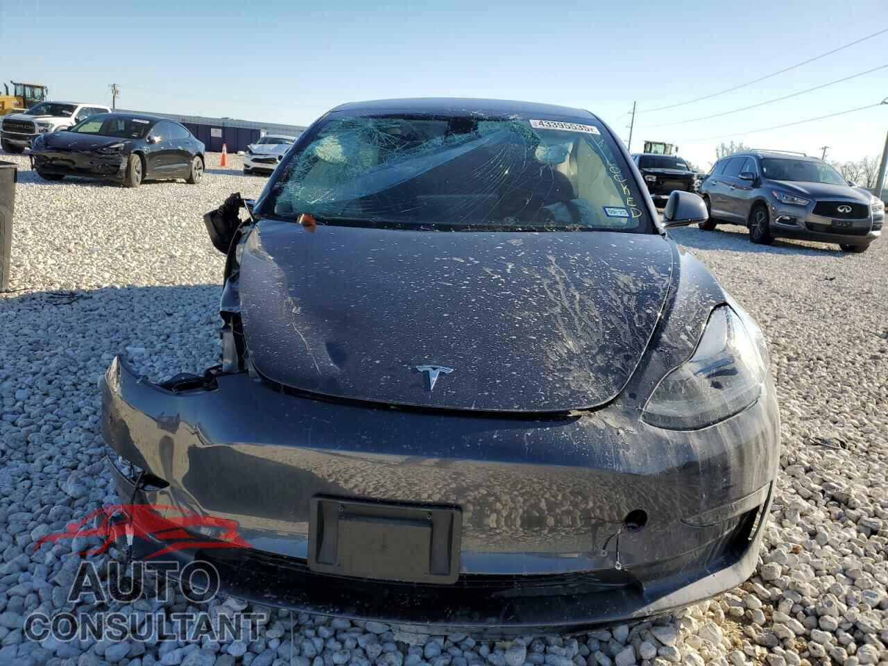 TESLA MODEL 3 2023 - 5YJ3E1EA7PF668587