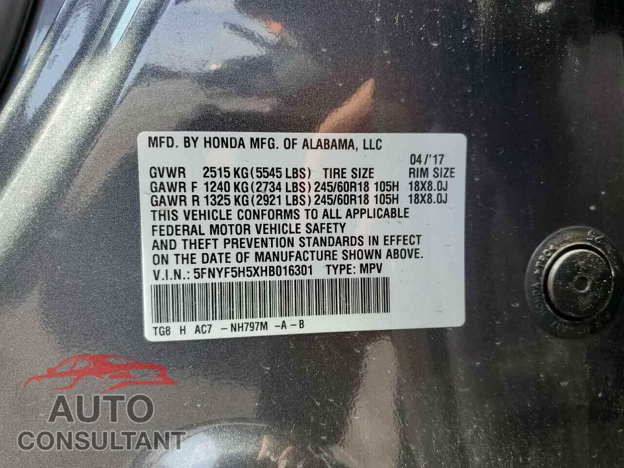 HONDA PILOT 2017 - 5FNYF5H5XHB016301