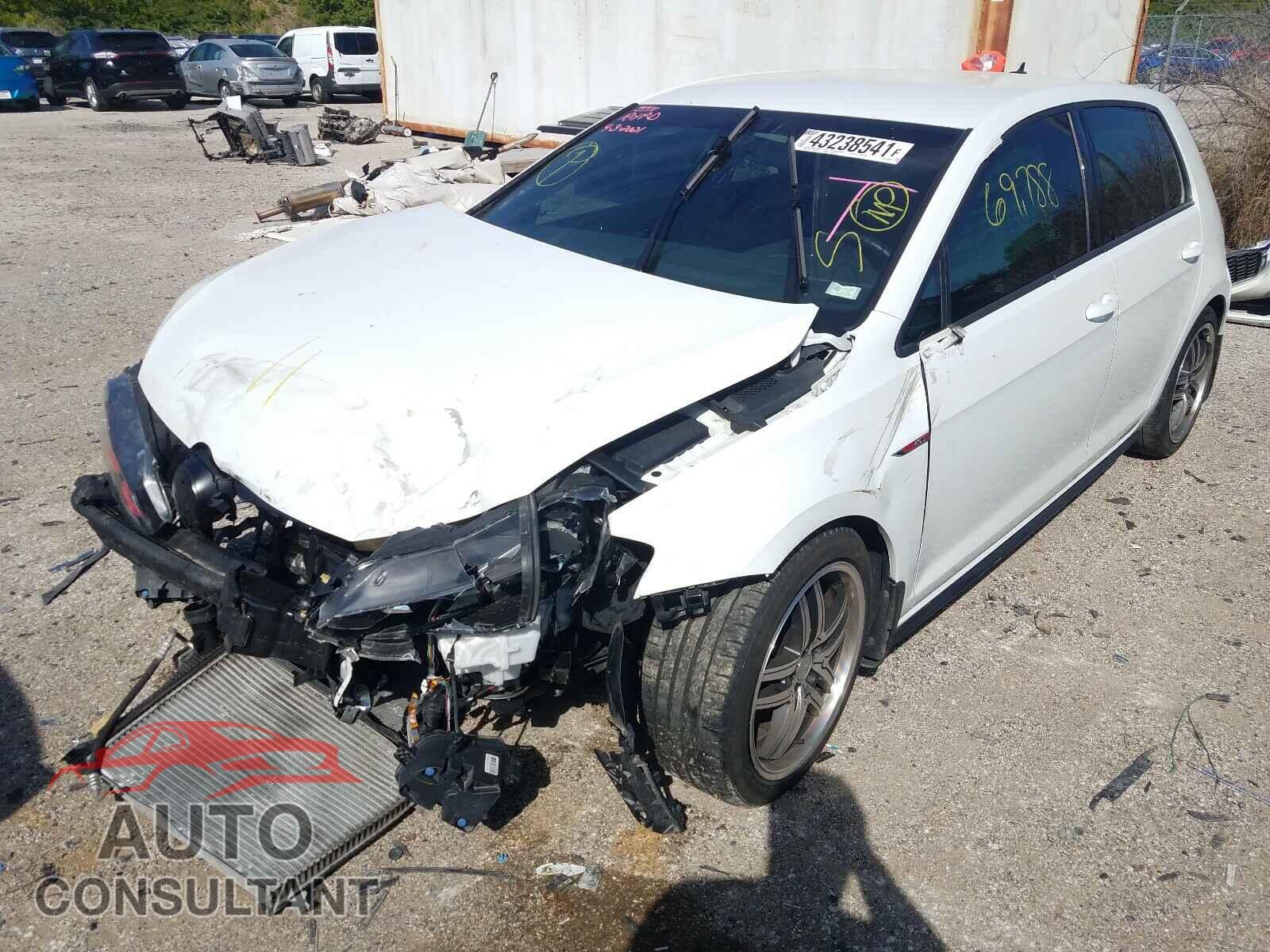 VOLKSWAGEN GTI 2017 - 3VW4T7AU1HM062936