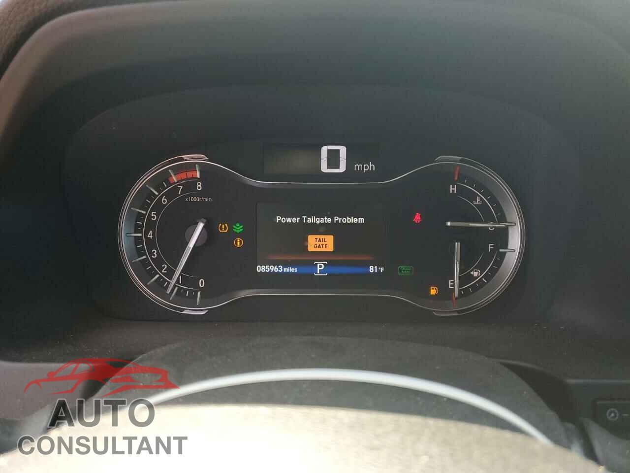 HONDA PILOT 2017 - 5FNYF5H5XHB016301