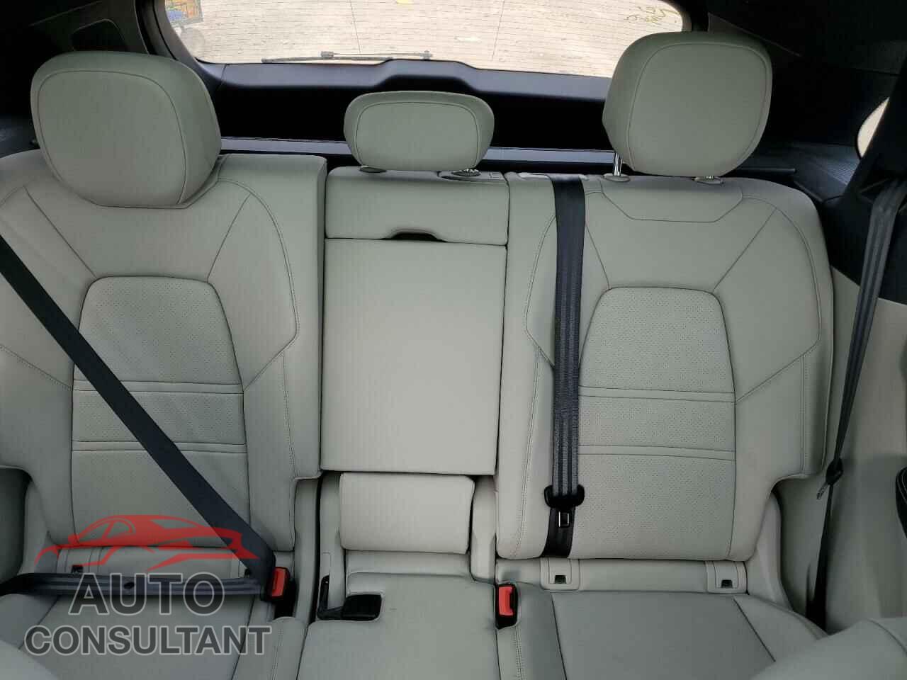PORSCHE CAYENNE 2020 - WP1AA2AY1LDA00568