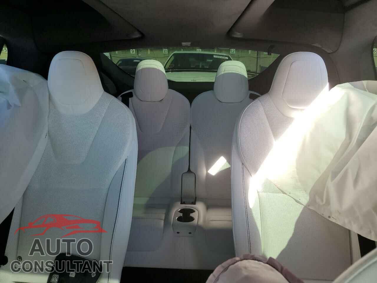 TESLA MODEL X 2023 - 7SAXCBE63PF405718