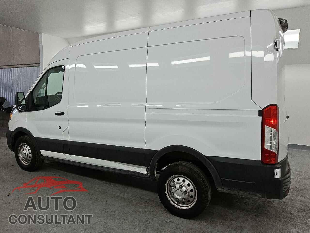 FORD TRANSIT 2023 - 1FTBR2C88PKB34880