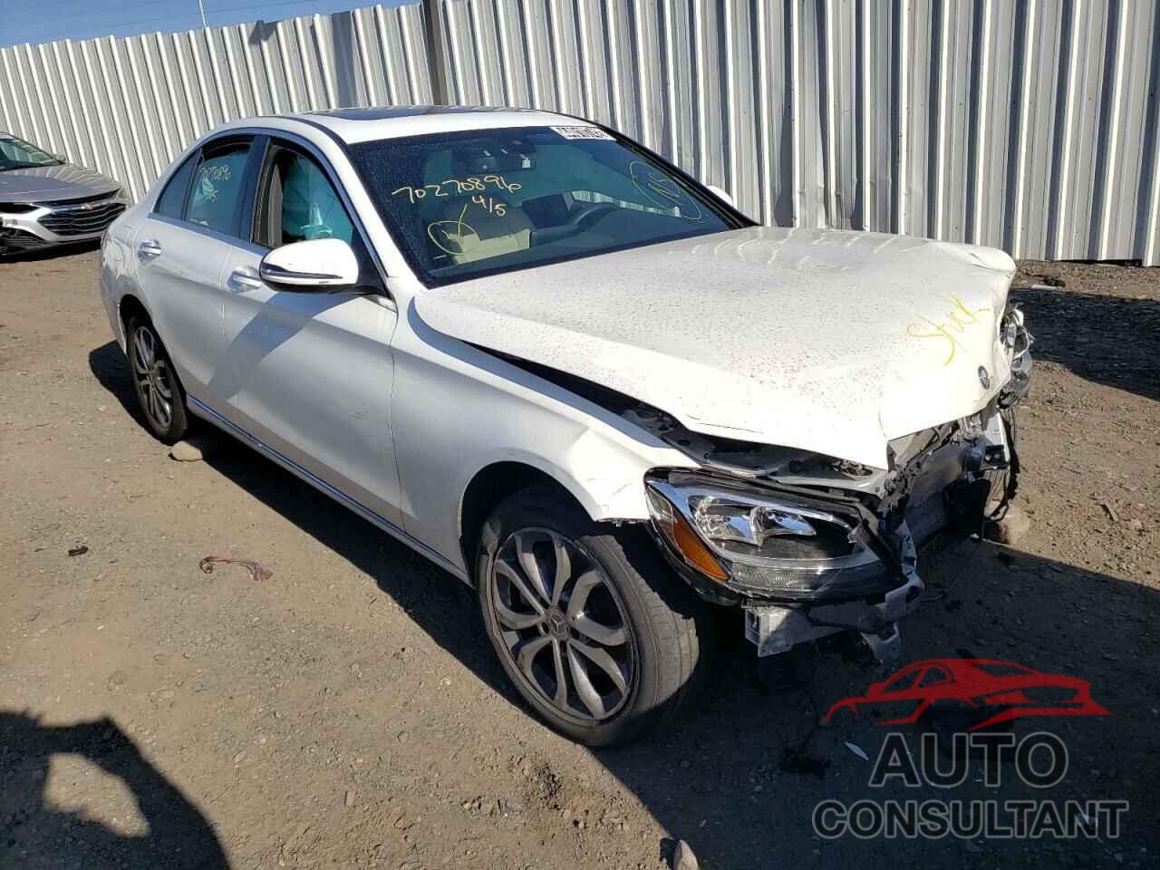 MERCEDES-BENZ C-CLASS 2018 - 55SWF4KB8JU270139