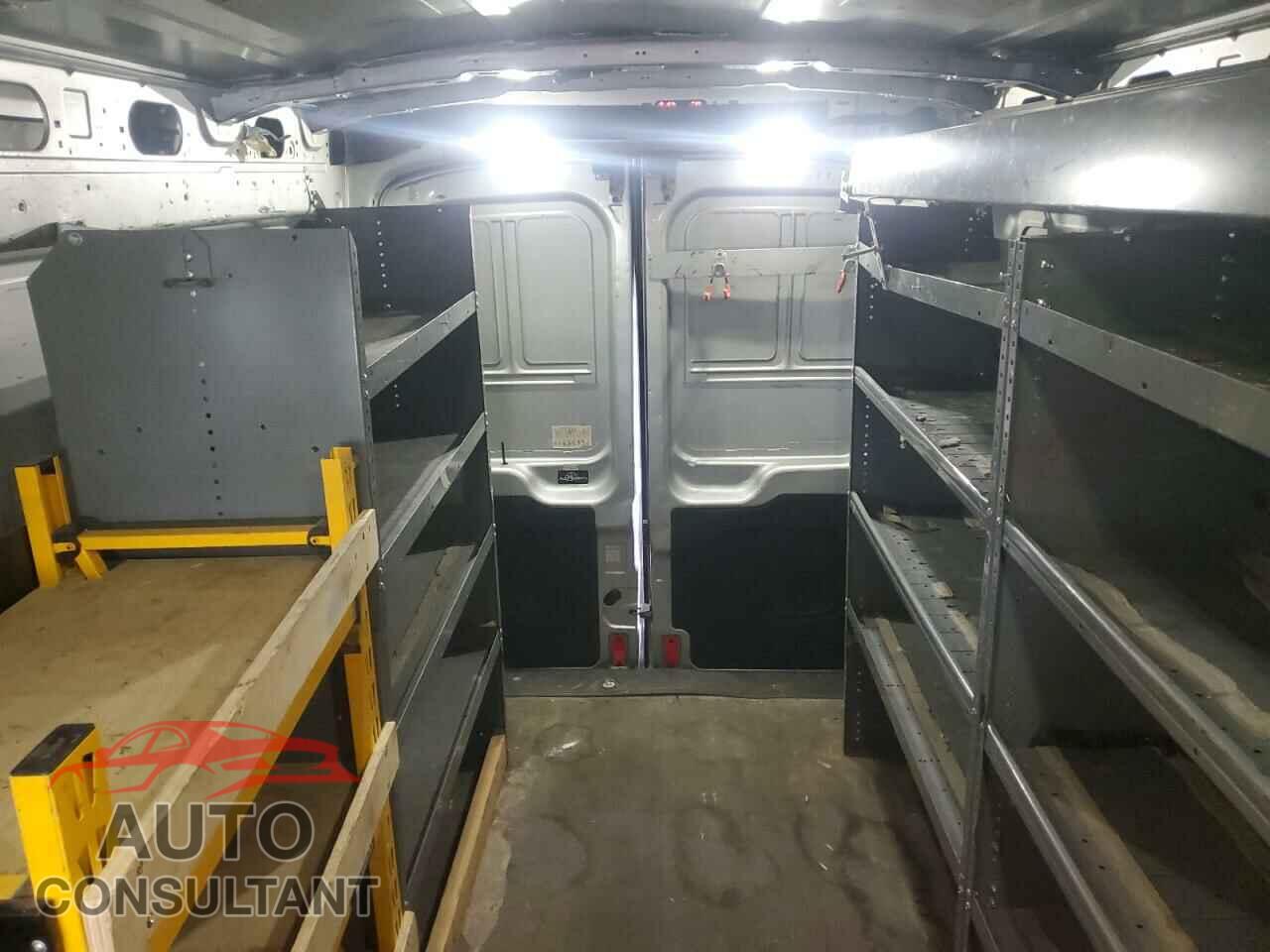 FORD TRANSIT 2015 - 1FTNR2CG7FKB07771