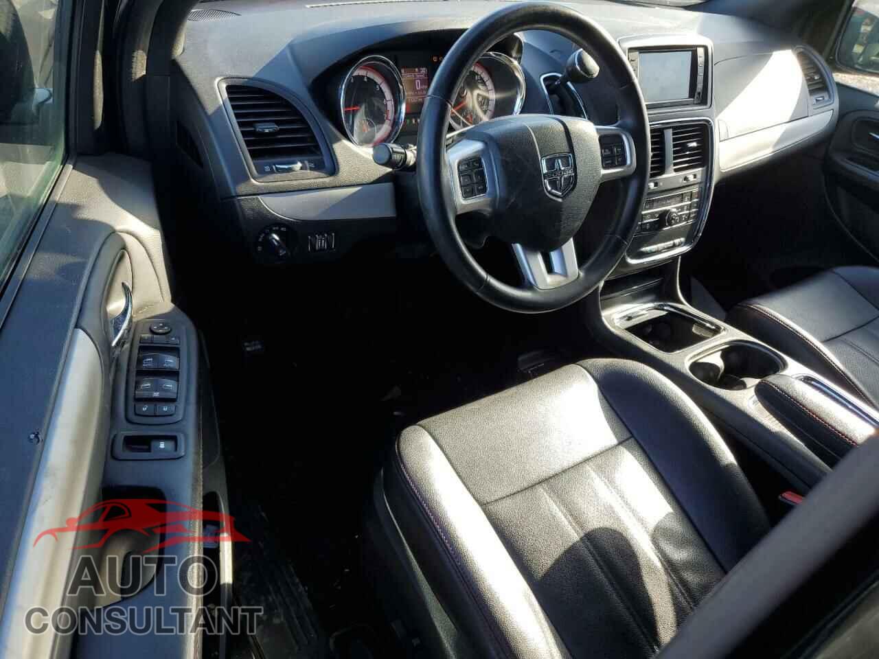 DODGE CARAVAN 2018 - 2C4RDGEG0JR241879