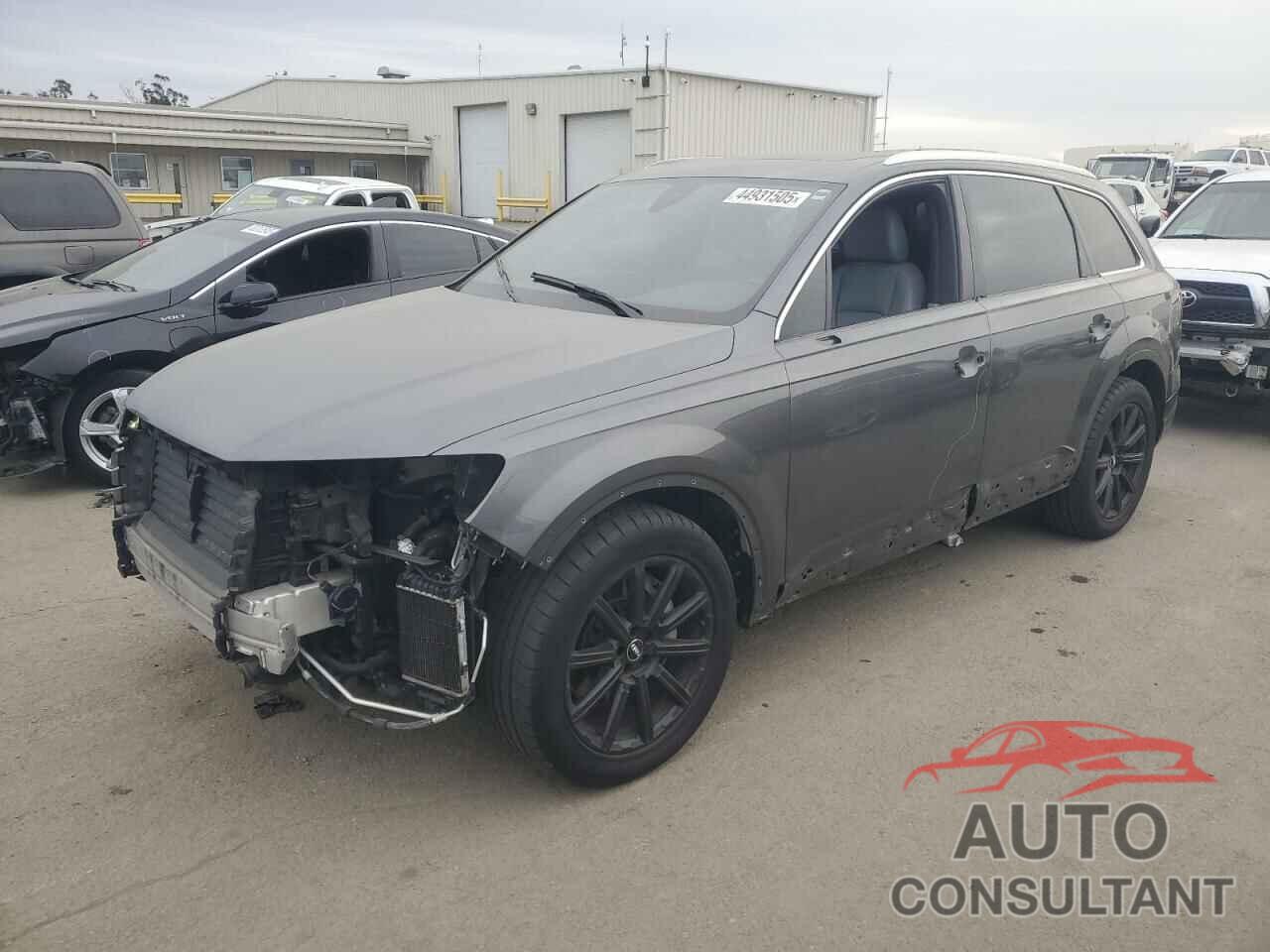 AUDI Q7 2018 - WA1LAAF79JD045981