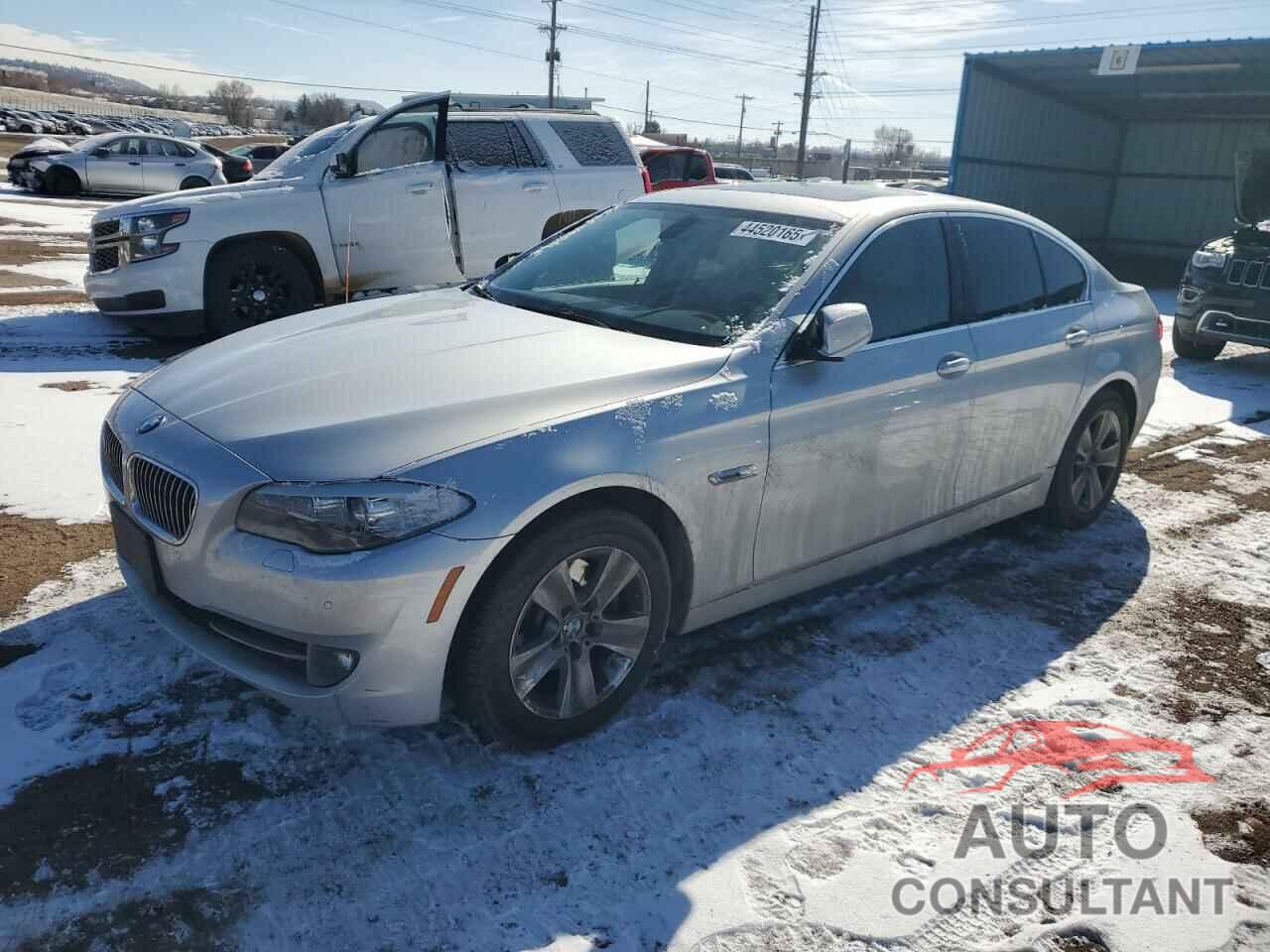 BMW 5 SERIES 2011 - WBAFR1C52BC749927