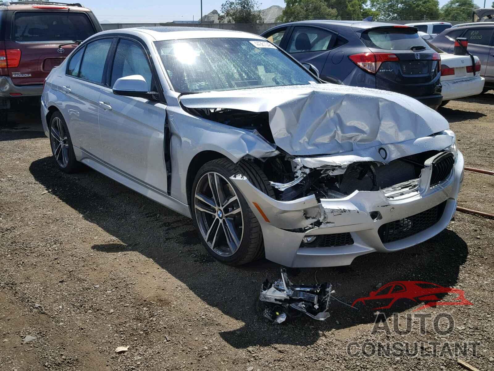 BMW 3 SERIES 2018 - WBA8B3G58JNV00957