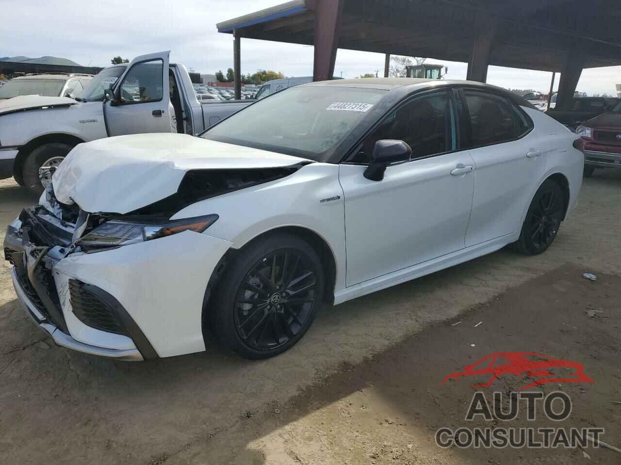 TOYOTA CAMRY 2021 - 4T1K31AK6MU030488