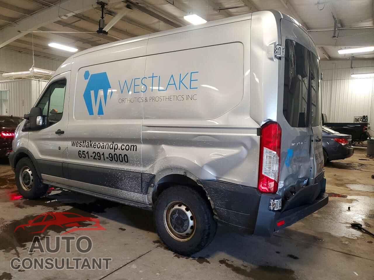 FORD TRANSIT 2017 - 1FTYR1CM2HKA83590