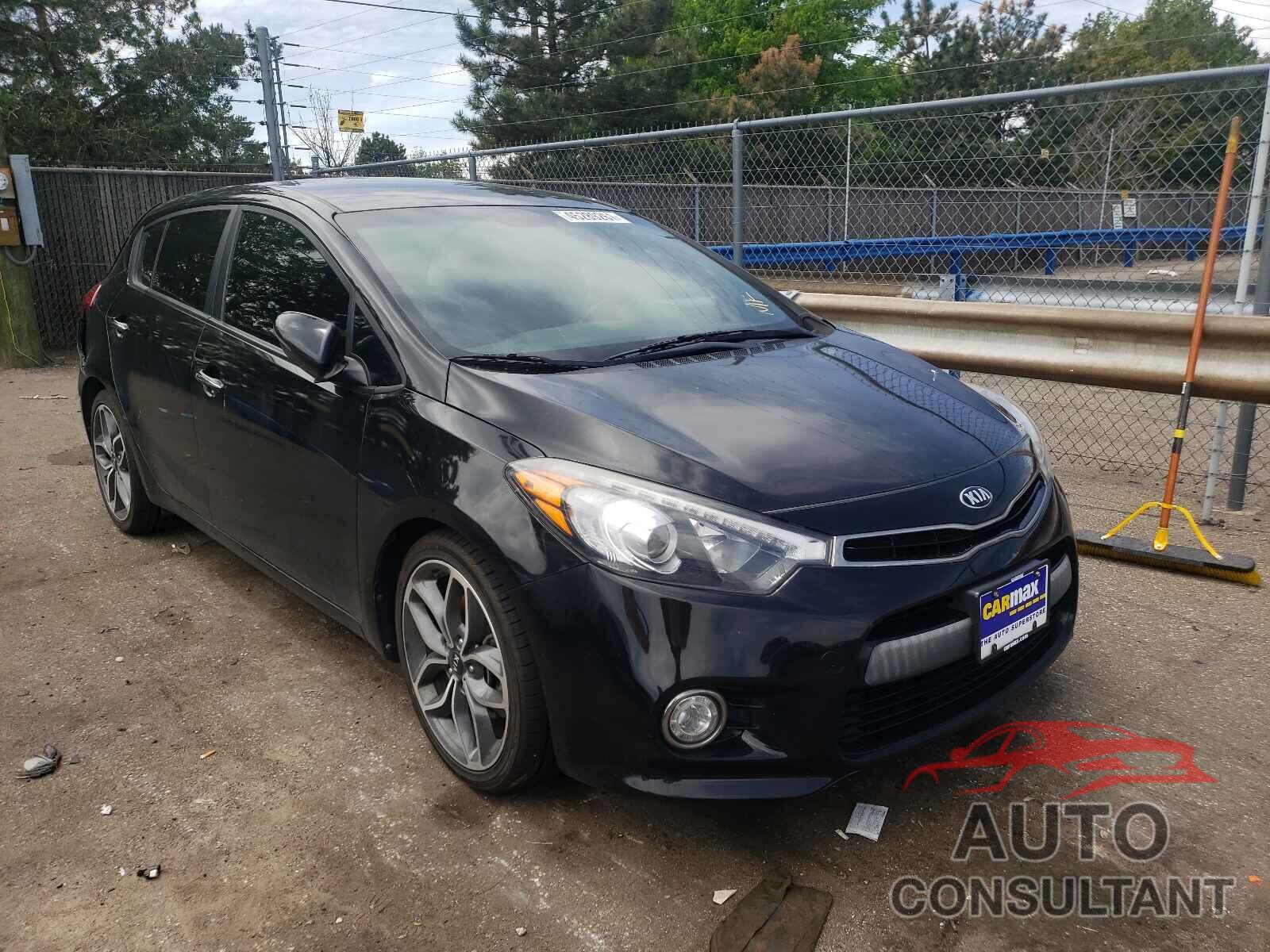 KIA FORTE 2016 - KNAFZ5A31G5536827