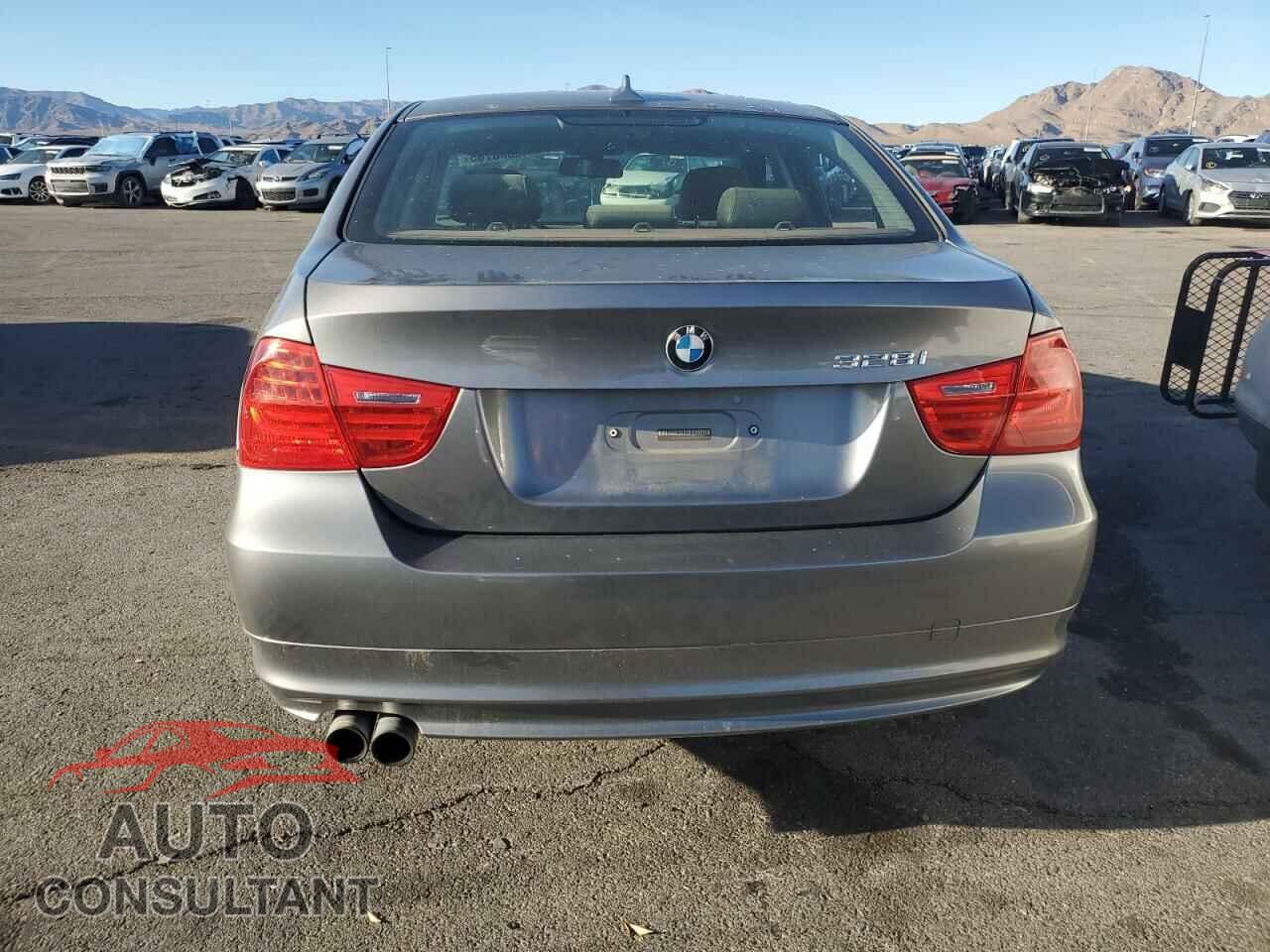 BMW 3 SERIES 2011 - WBAPH7C51BE677214