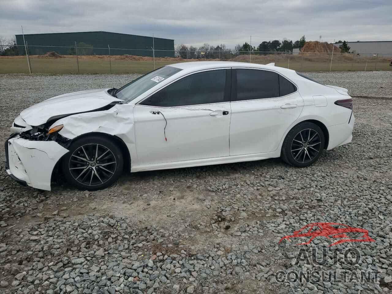 TOYOTA CAMRY 2021 - 4T1G11AK8MU517316