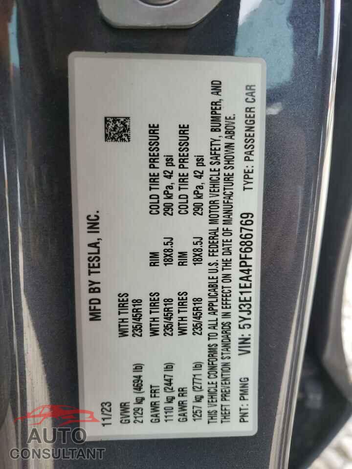 TESLA MODEL 3 2023 - 5YJ3E1EA4PF686769