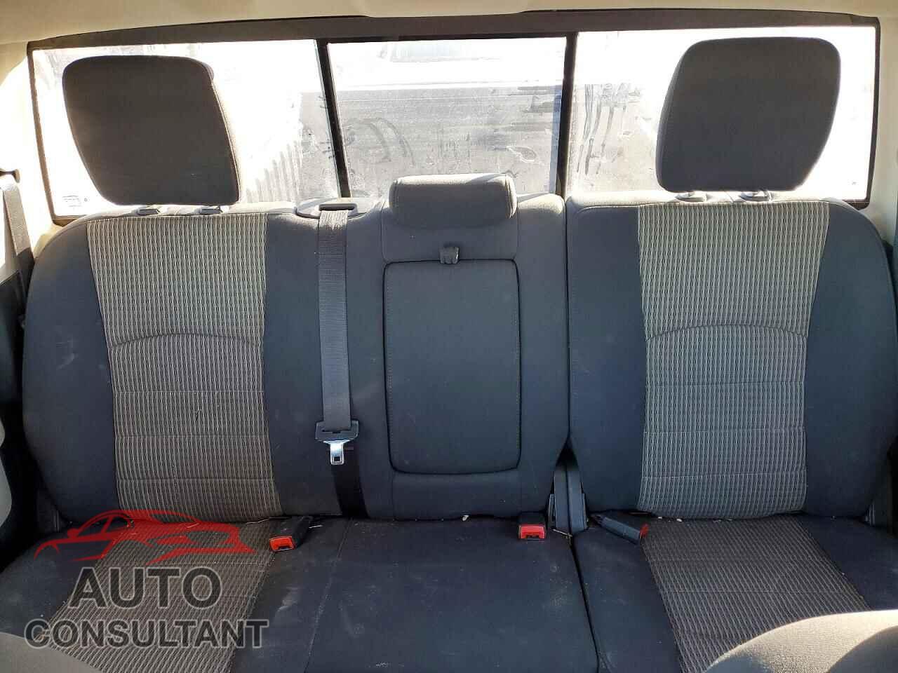 DODGE RAM 1500 2011 - 1D7RV1CT7BS553181