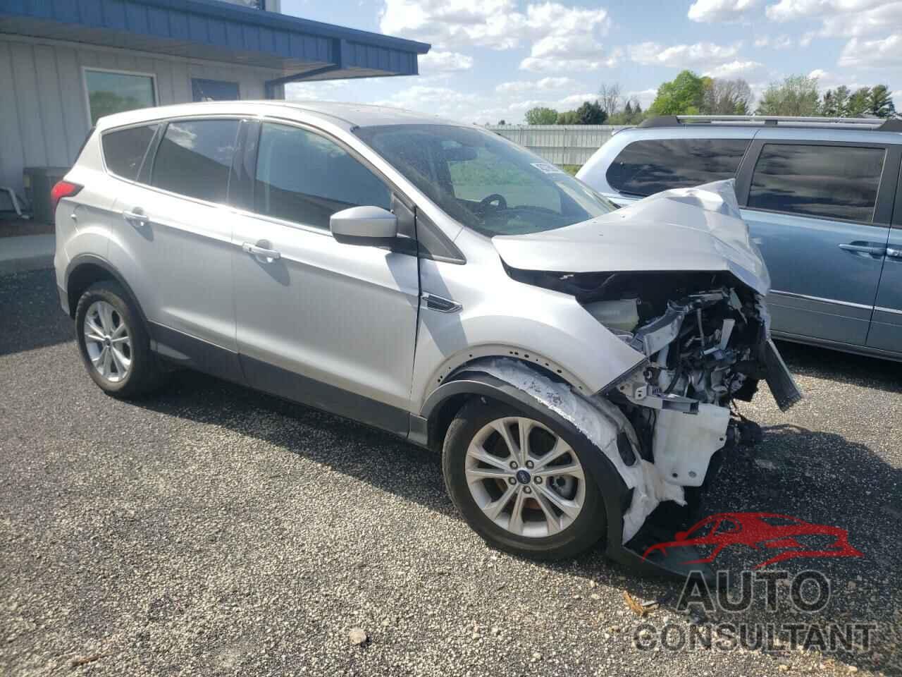 FORD ESCAPE 2019 - 1FMCU9G99KUB66387