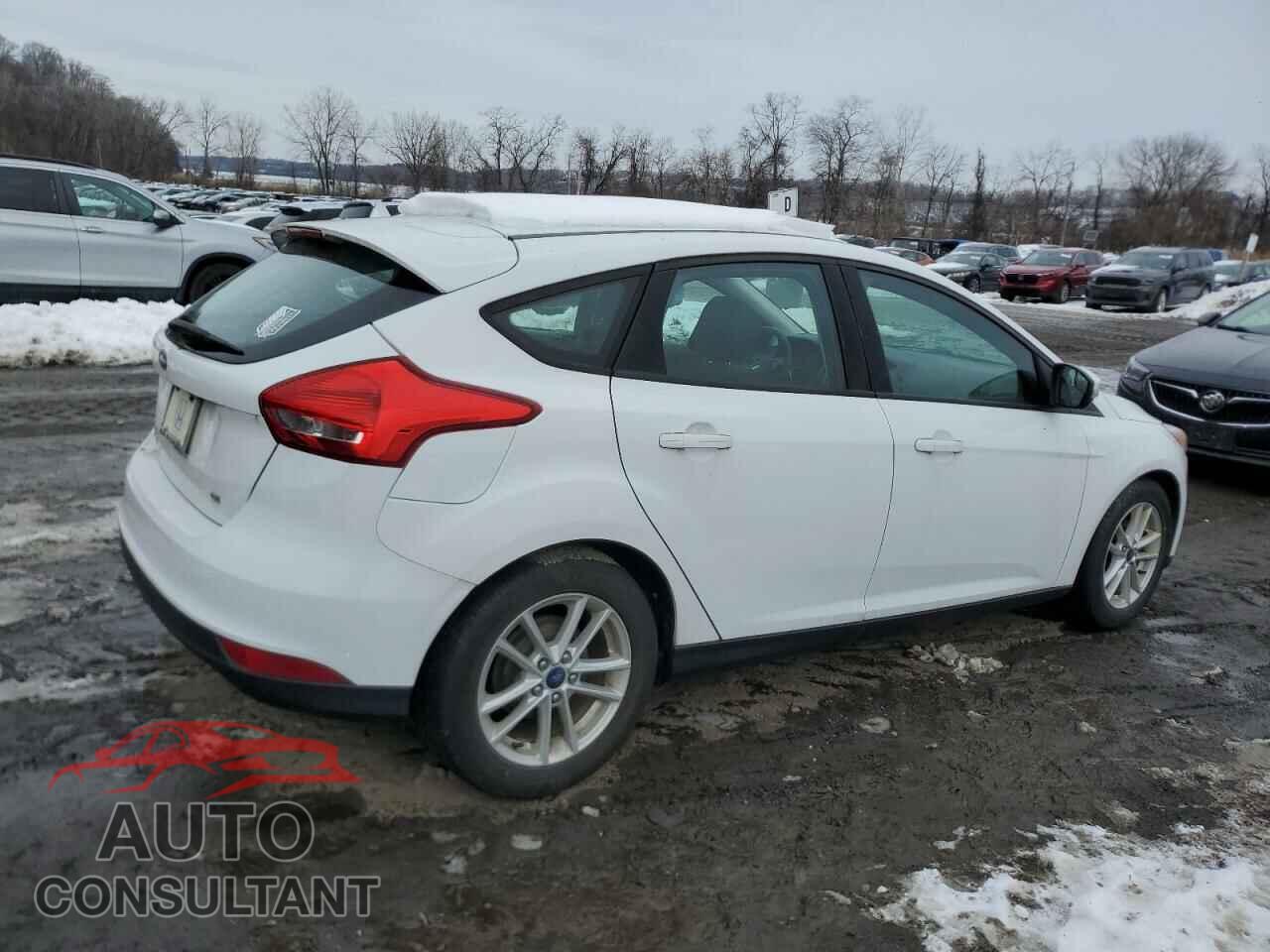 FORD FOCUS 2017 - 1FADP3K27HL258772