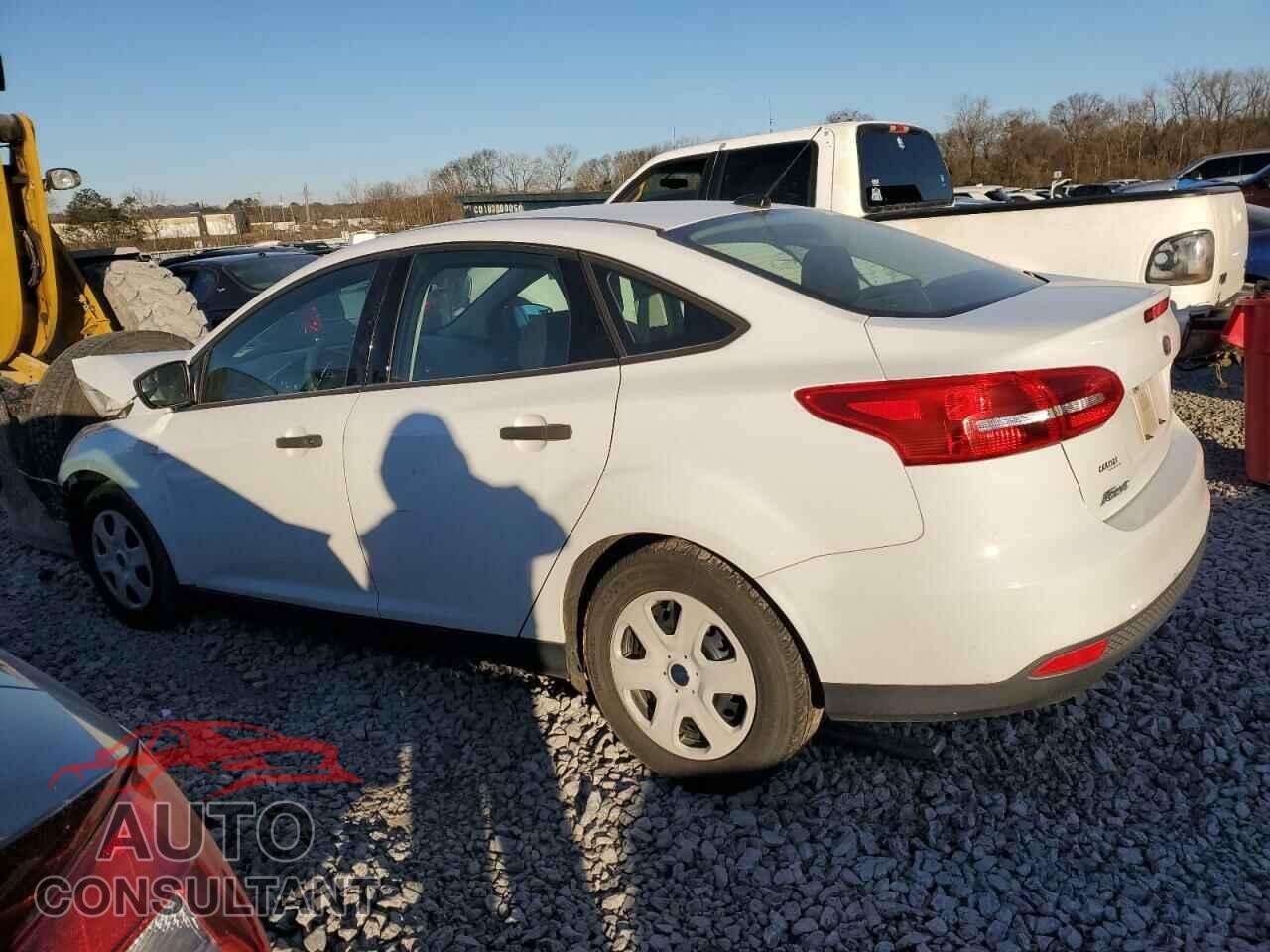 FORD FOCUS 2018 - 1FADP3E20JL234766