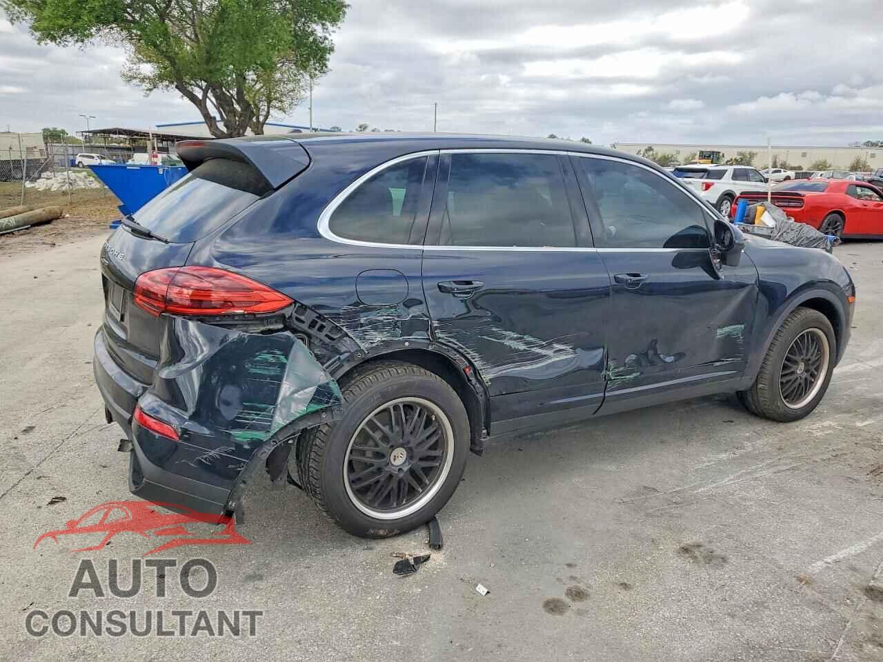 PORSCHE CAYENNE 2016 - WP1AA2A25GLA00788
