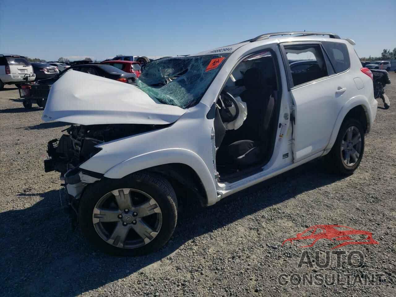 TOYOTA RAV4 2009 - JTMZF32V29D010857