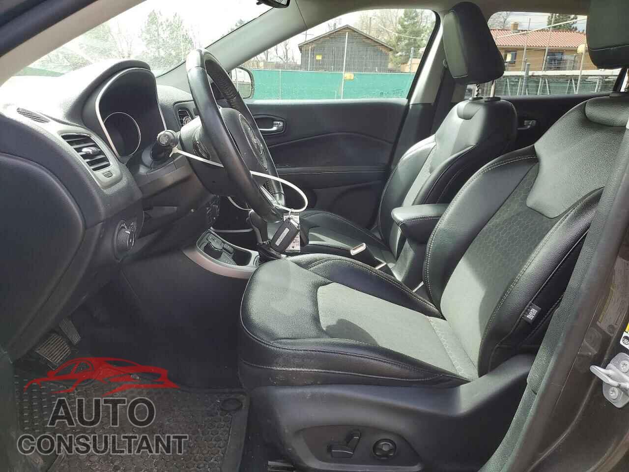 JEEP COMPASS 2019 - 3C4NJDBB2KT683382