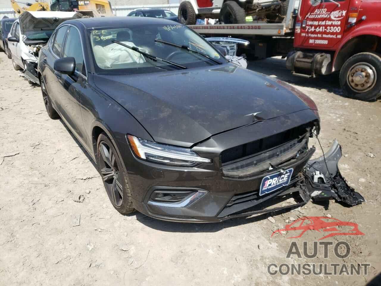 VOLVO S60 2019 - 7JRA22TL3KG016656