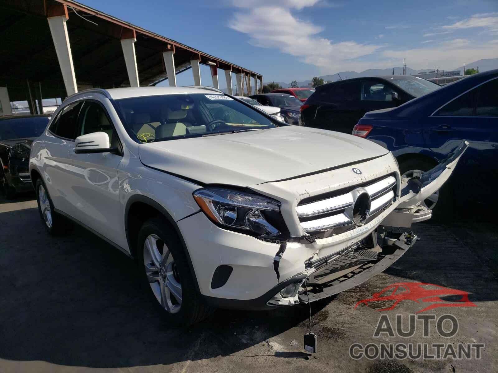 MERCEDES-BENZ GLA-CLASS 2017 - WDCTG4GB7HJ326174