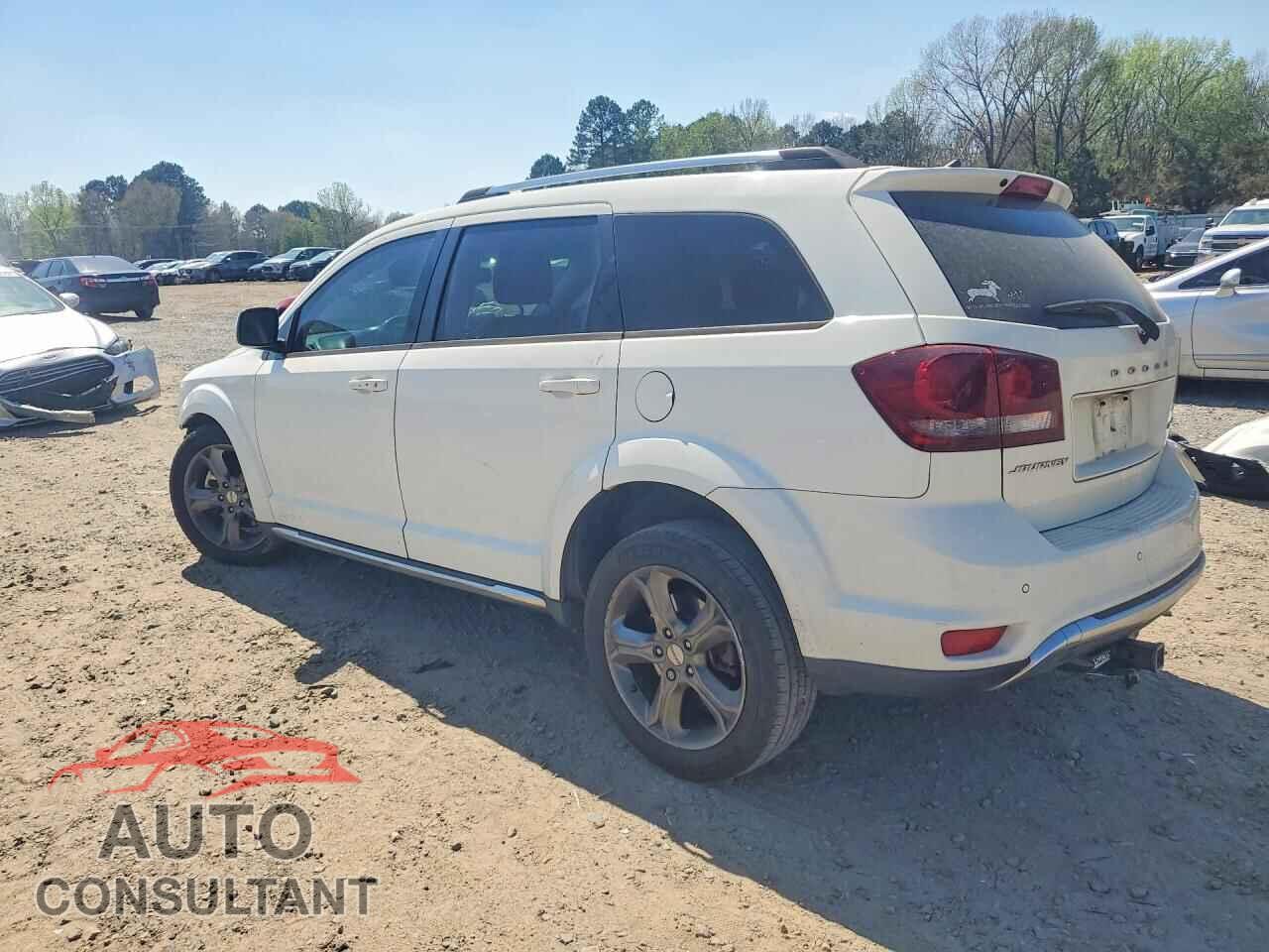 DODGE JOURNEY 2015 - 3C4PDCGB3FT644938