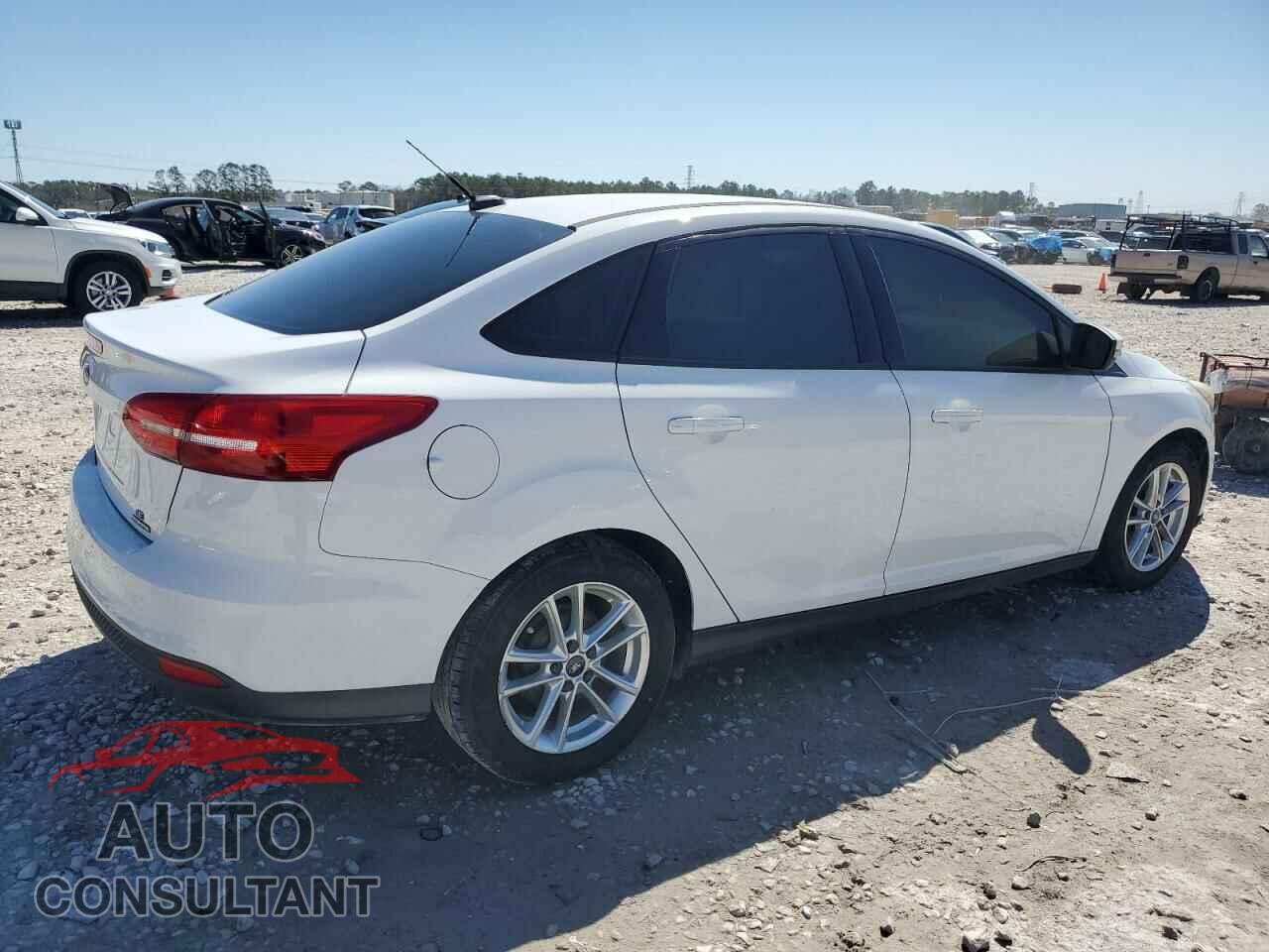 FORD FOCUS 2016 - 1FADP3F29GL330676