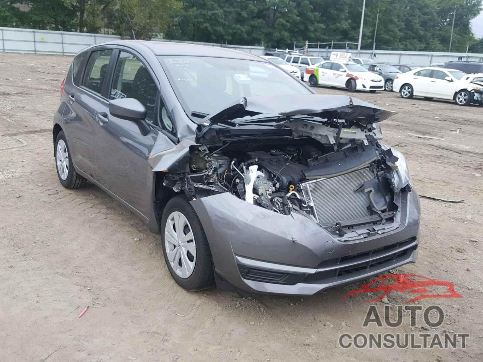 NISSAN VERSA 2018 - 3N1CE2CP7JL360604