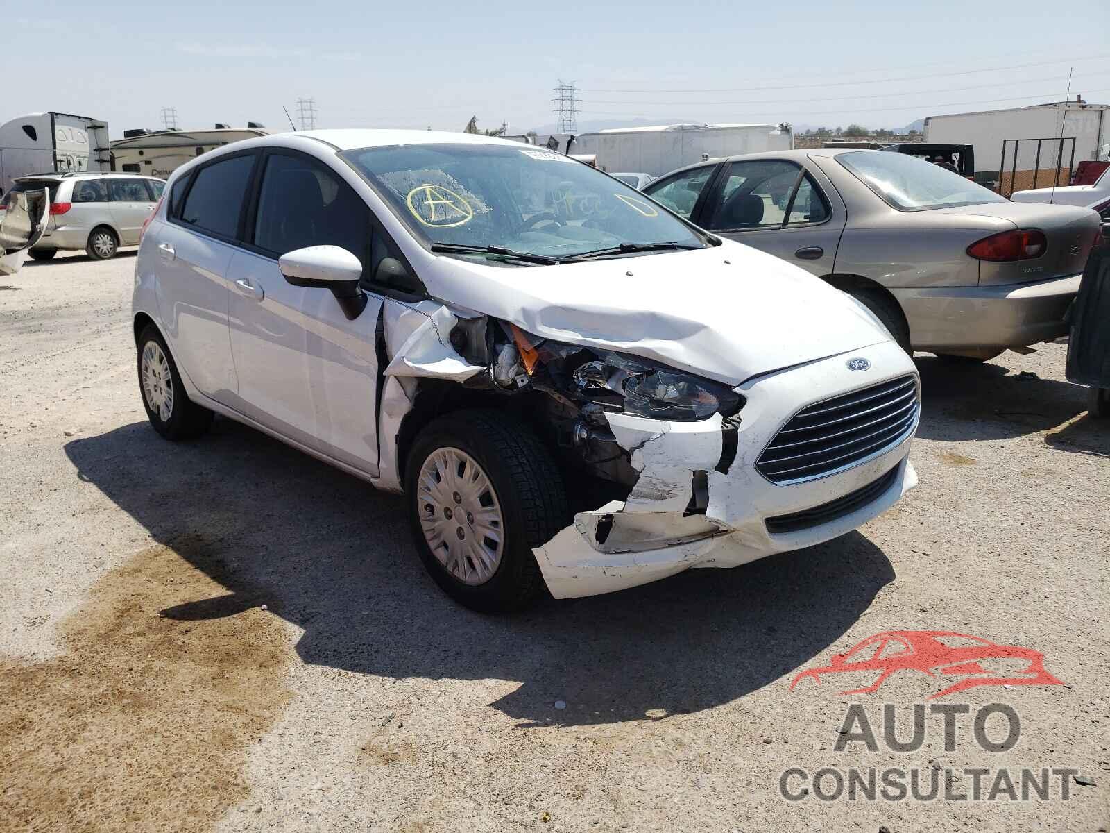 FORD FIESTA 2017 - 3FADP4TJ1HM168429