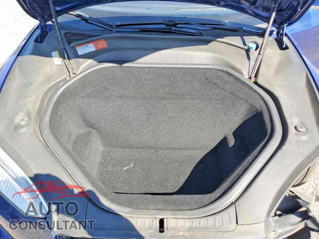 TESLA MODEL S 2015 - 5YJSA1V23FF097453