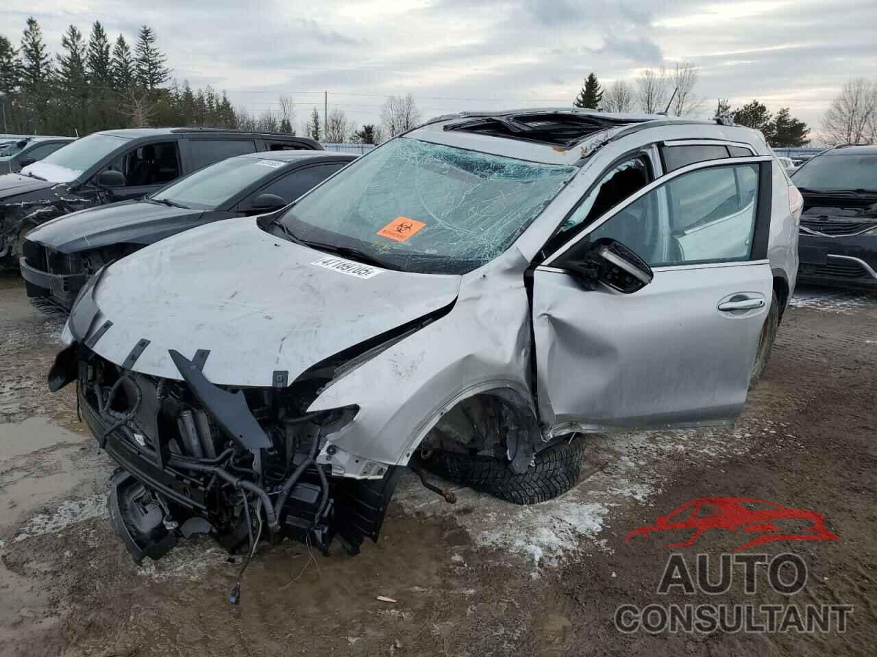 NISSAN ROGUE 2015 - 5N1AT2MV3FC771827